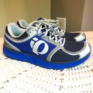 EUC Pearl Izumi Running Shoes